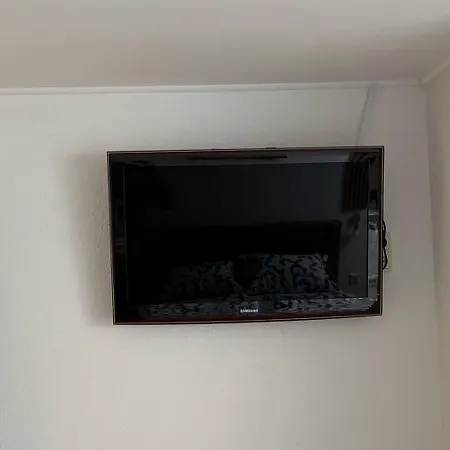 Apartment D&d
