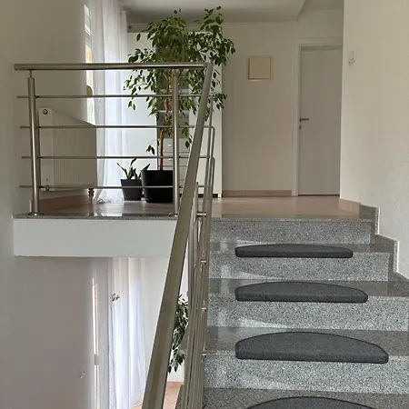 Apartment D&d